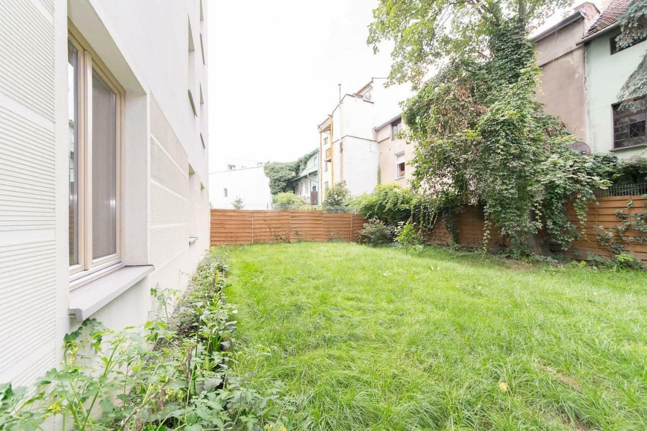 Private Garden In City Center P4You Pl Krakow Bagian luar foto